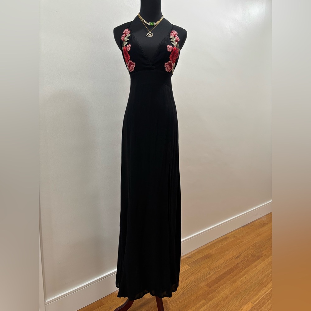 415. Lulus Black Maxi Dress with Red Floral Embroidery